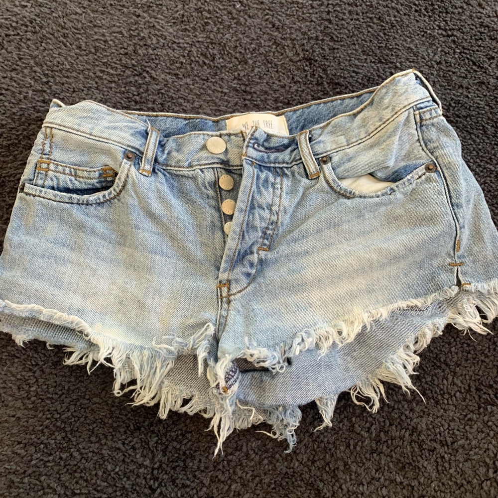 FREE PEOPLE Jean shorts